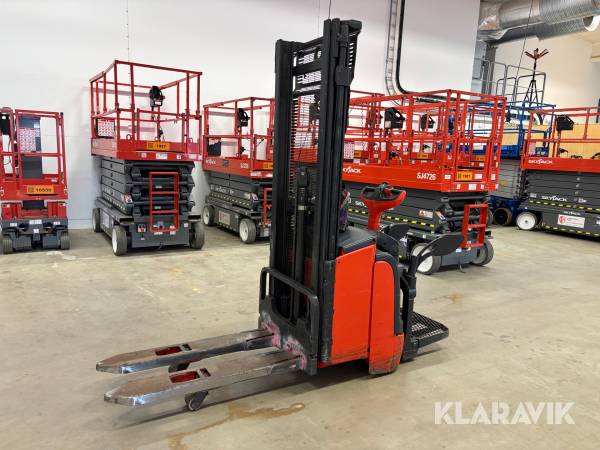 Ledstaplare med initiallyft Linde L14 AP Cold storage