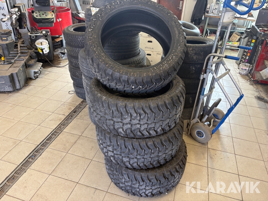 Däck Black Bear 33x12.50R22 LT 4st
