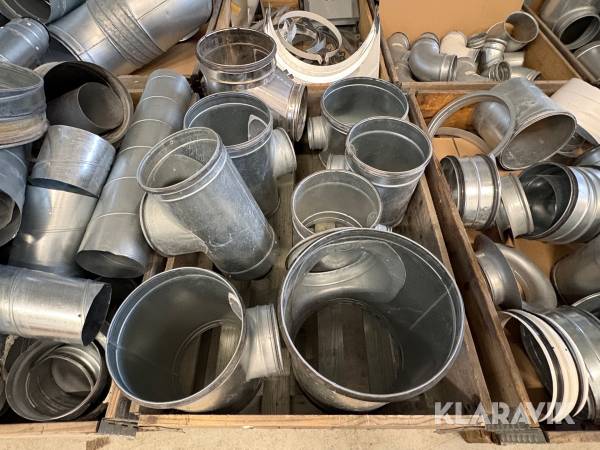 Parti med ventilationsdelar Ets Nord, FläktWoods T-rör