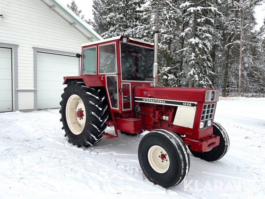 Veterantraktor International 1246