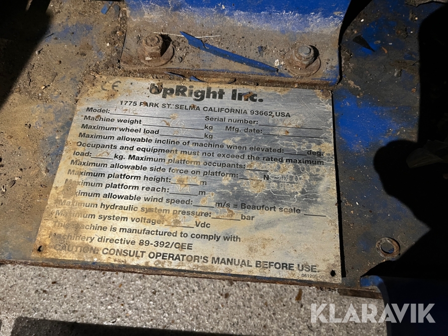 Pelarlift Upright TM12, Vallentuna, Klaravik auktioner