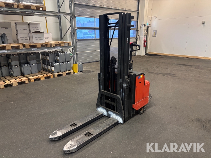 Ståstaplare BT LSF 1250