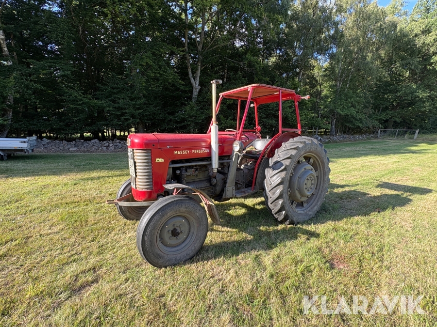 Traktor Massey Ferguson 65