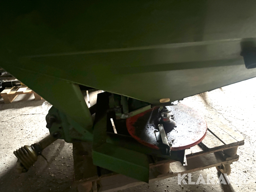 Konstgödselspridare Amazone ZA-U 1501