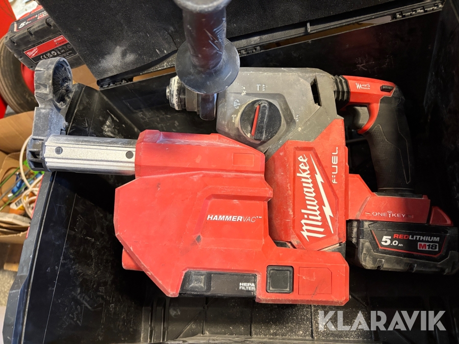 Borrhammare med  dammutsugsenhet Milwaukee M18 Fuel One-Key