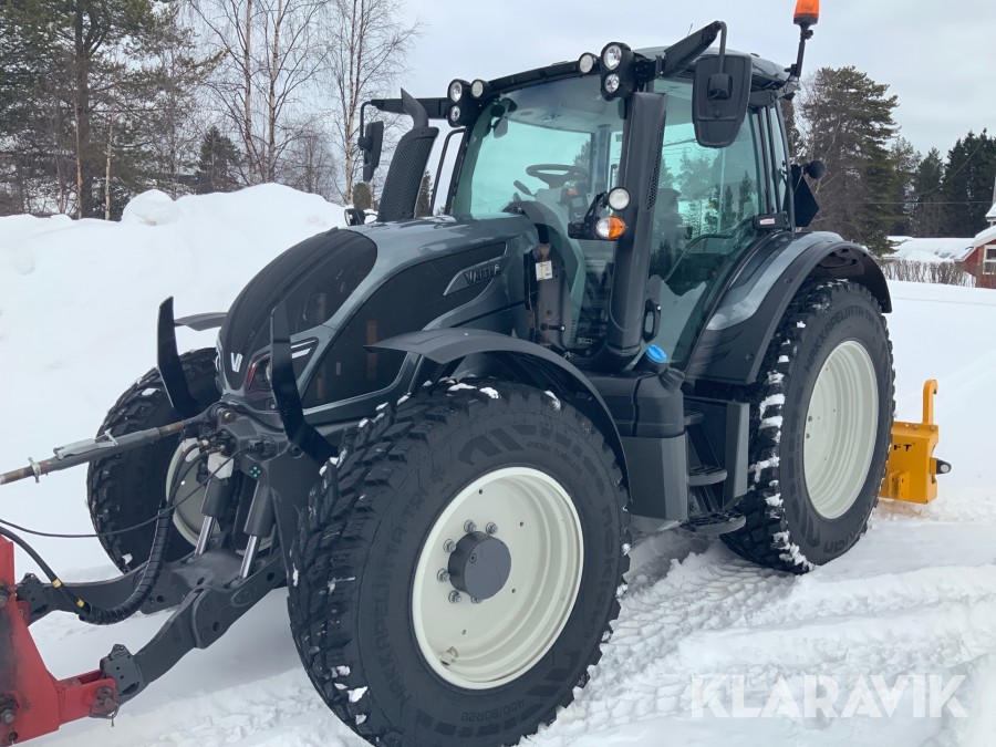 Traktor Valtra N174 Direct Smarttouch