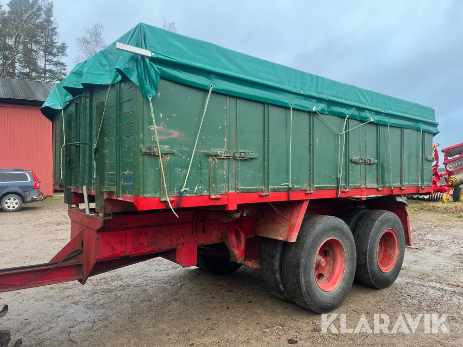 Traktorkärra Ca 13 m3 med tipp & broms