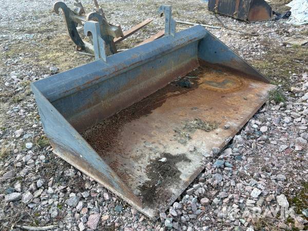 Planeringsskopa Thorens i Kil Stora BM