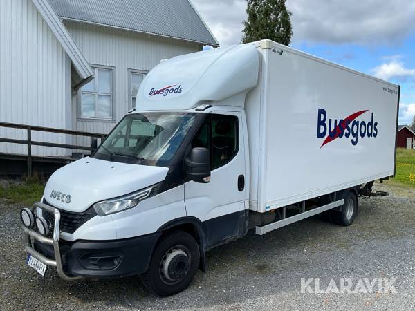 Lastbil Iveco Daily med bakgavellyft
