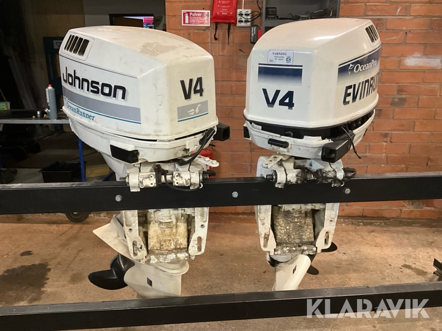 Båtmotorer 2st Johnson V4 BJ90BLECM