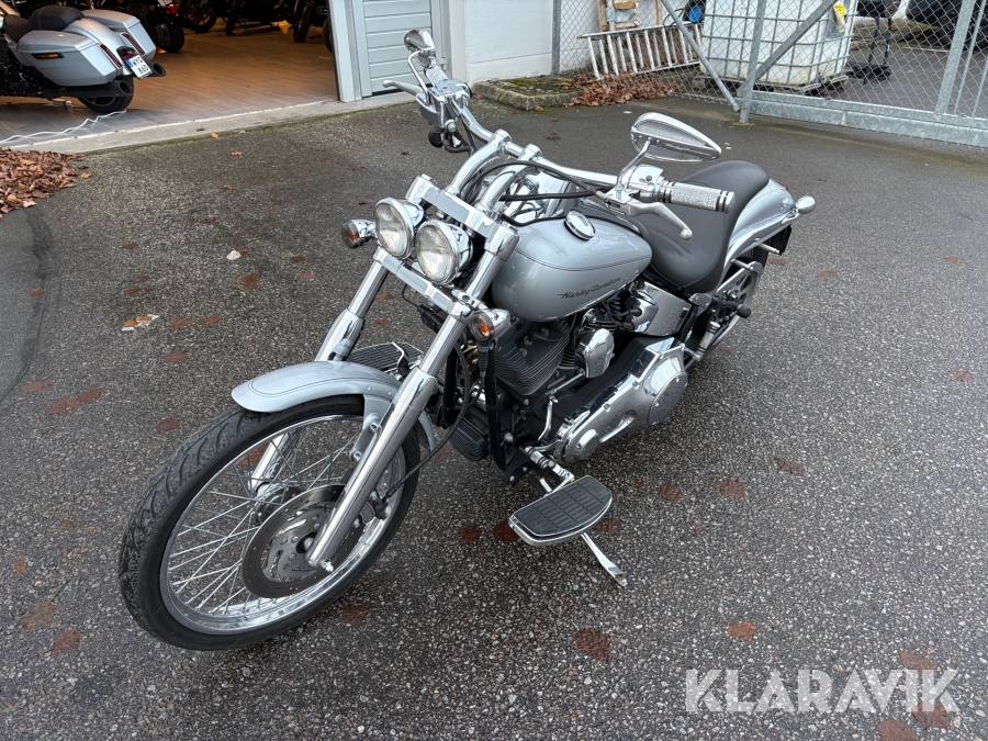 MC Harley Davidsson Deuce twin cam 88B