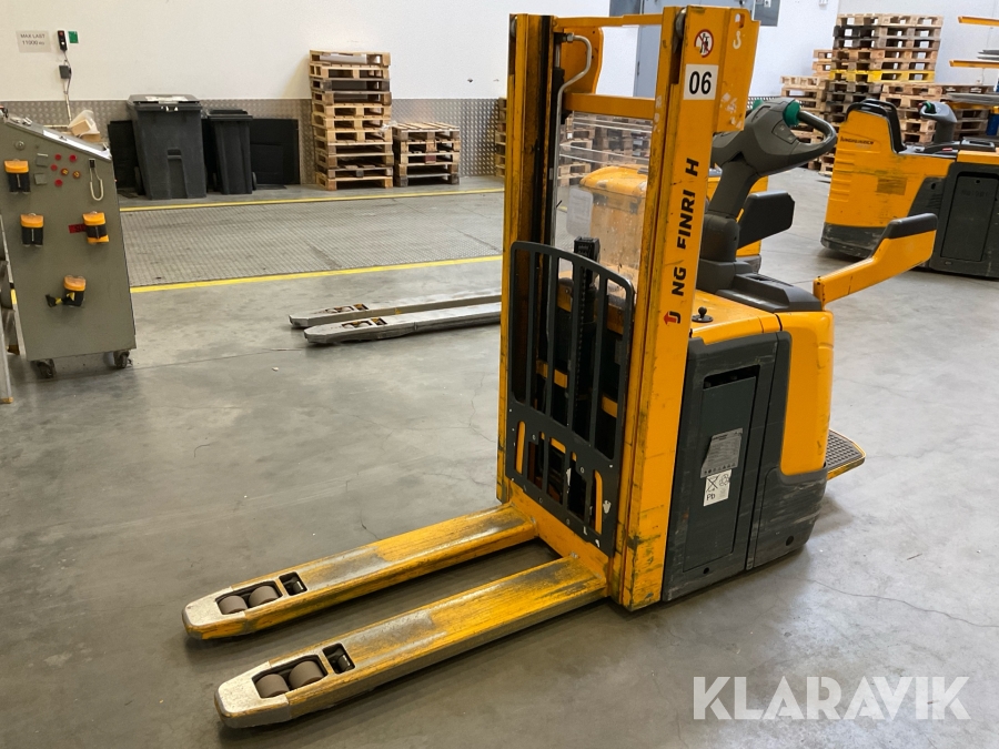 Ledstaplare Jungheinrich ERC 214c