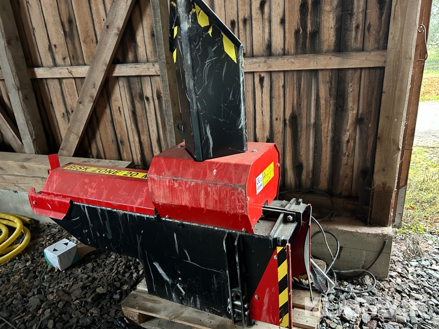 Vedprocessor till grävare S45 Igland Wp 3000