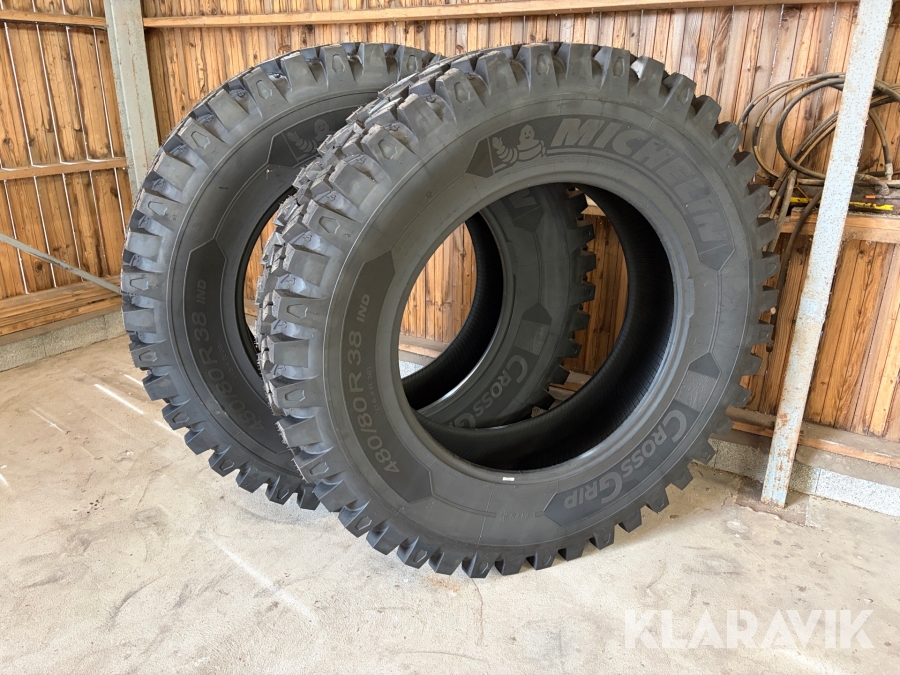 Entreprenaddäck 480/80R38 Michelin 2 st