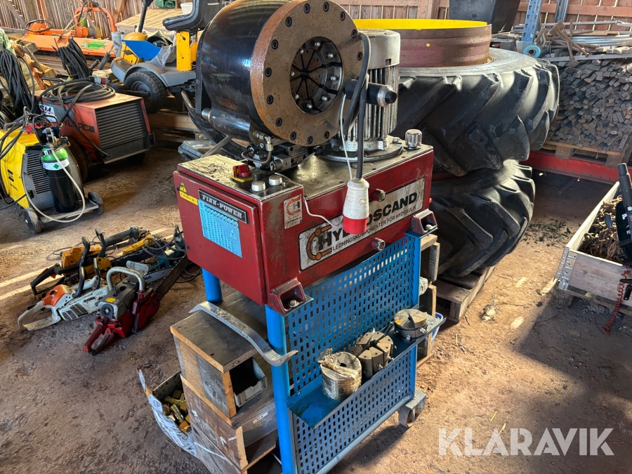 Hydraulisk slangpress Finn-power P32M med tillbehör