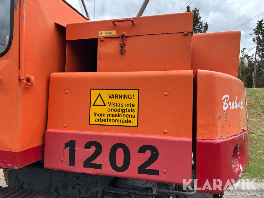 Bandgrävare Atila 1202 med 3 st skopor och trailer