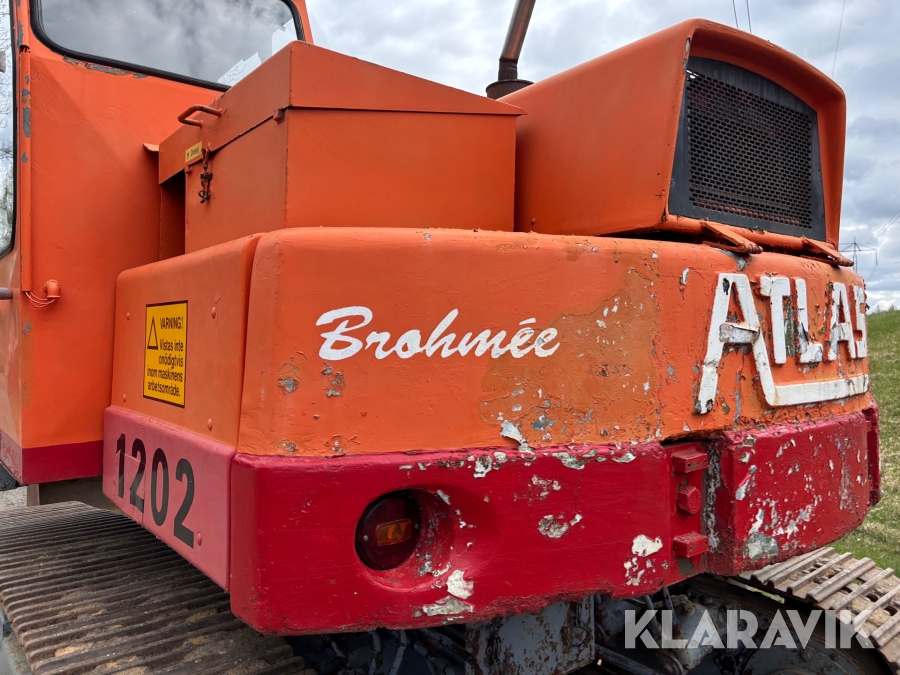 Bandgrävare Atila 1202 med 3 st skopor och trailer