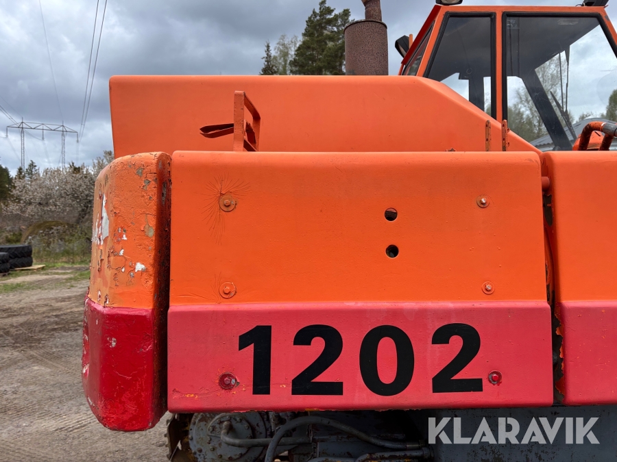 Bandgrävare Atila 1202 med 3 st skopor och trailer