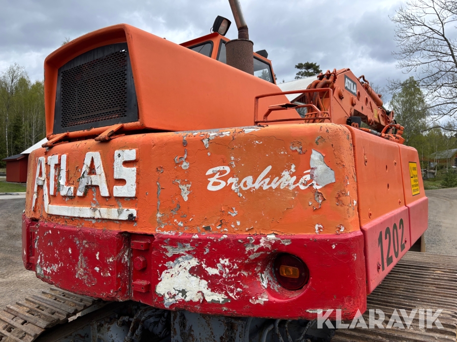 Bandgrävare Atila 1202 med 3 st skopor och trailer