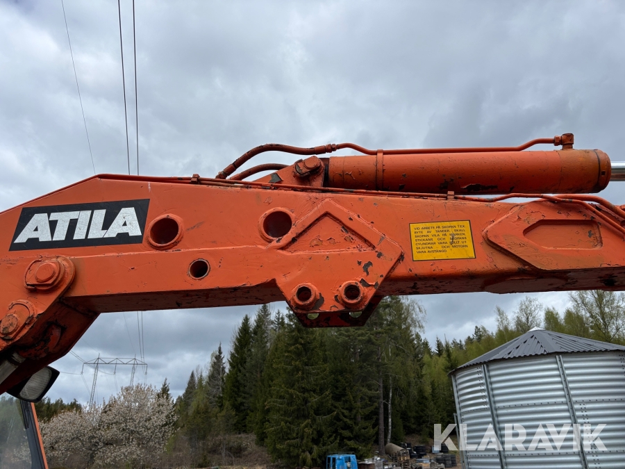 Bandgrävare Atila 1202 med 3 st skopor och trailer