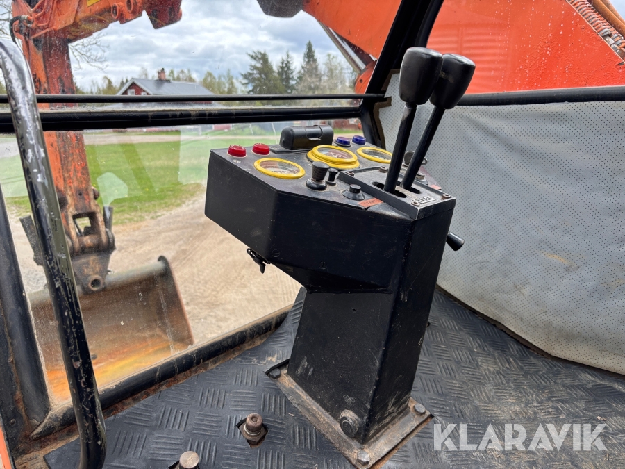 Bandgrävare Atila 1202 med 3 st skopor och trailer