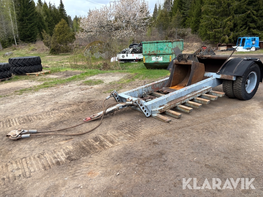 Bandgrävare Atila 1202 med 3 st skopor och trailer