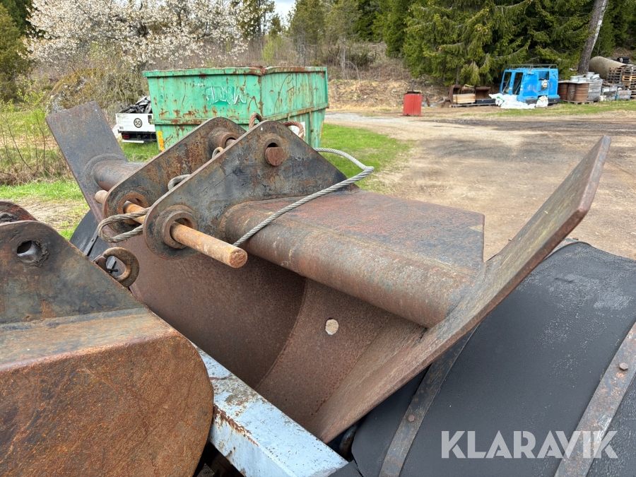 Bandgrävare Atila 1202 med 3 st skopor och trailer