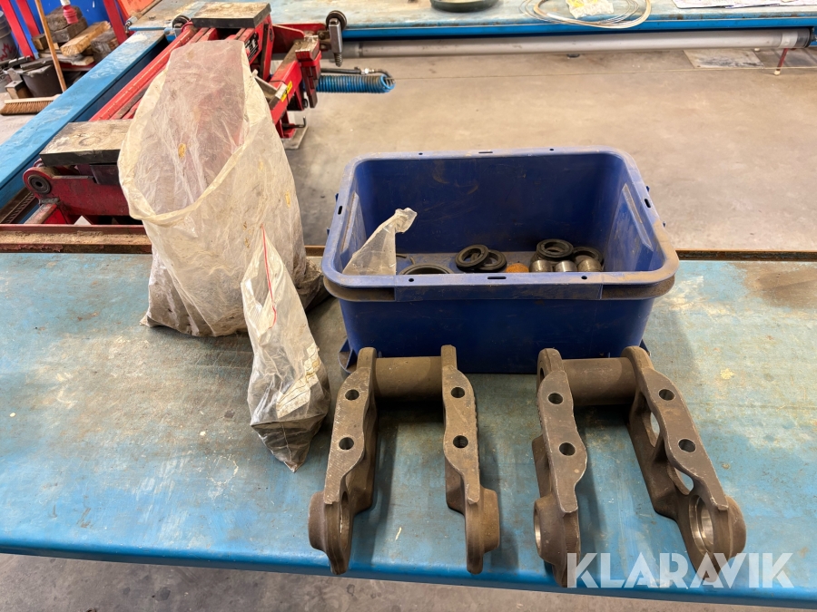 Bandgrävare Atila 1202 med 3 st skopor och trailer