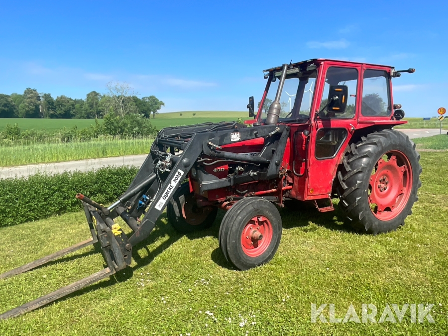 Traktor Volvo BM T 430 med lastare