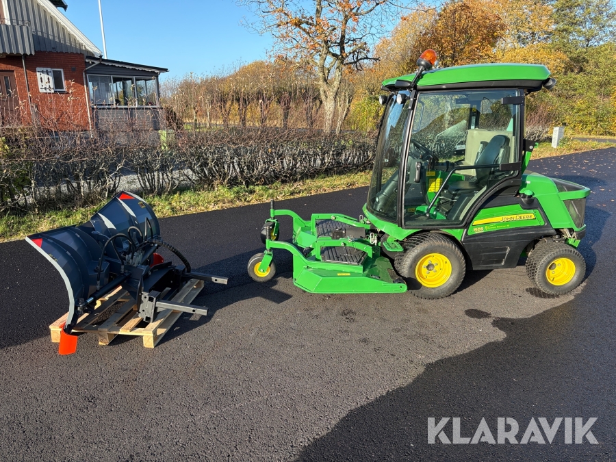 Redskapsbärare John Deere 1585 TER C 4WD