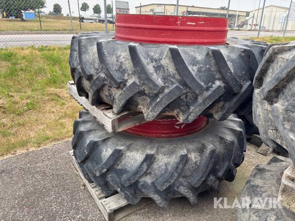 Dubbelhjul Goodyear 18.4-38 2st