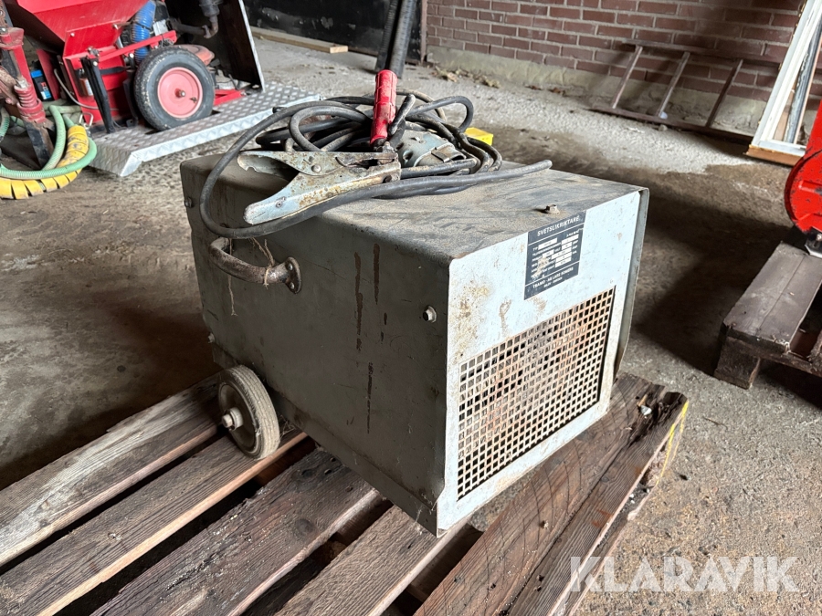 Pinnsvets Tramo AB 240 60