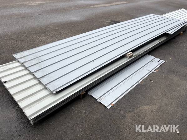 Korrugerad väggplåt ca 400 kvadratmeter