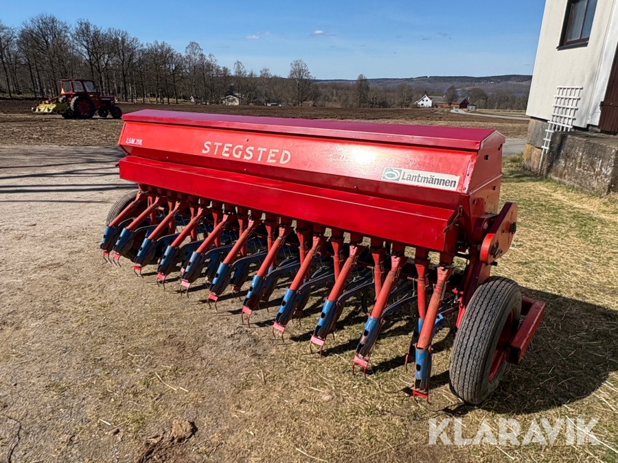Såmaskin Stegsted SLN 2.5m 21R