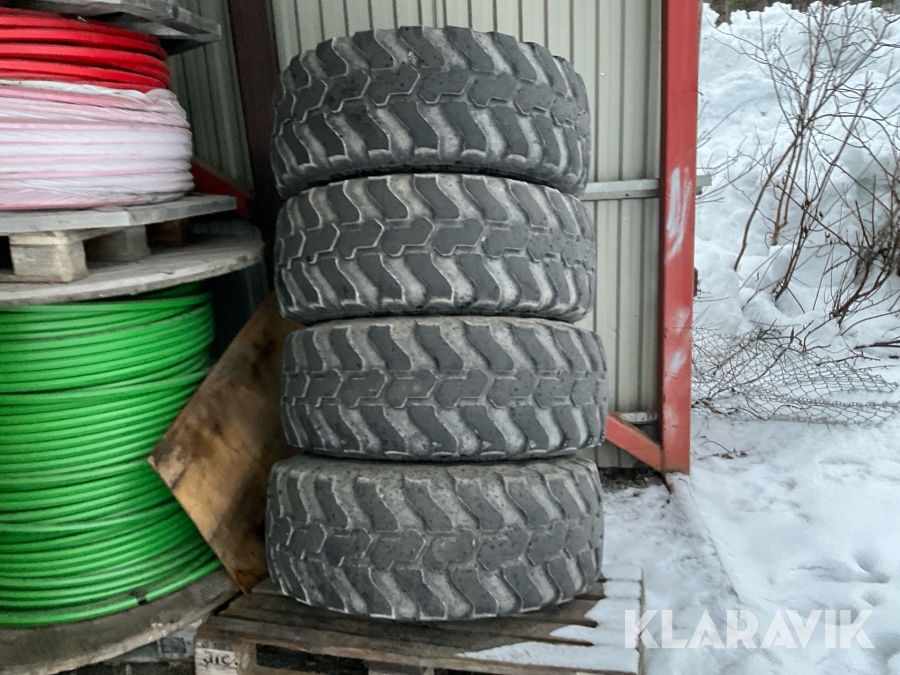 Entreprenaddäck Mitas 405/70R20 4st