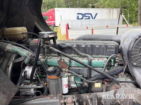 Lastbilsmotor Volvo D12 420