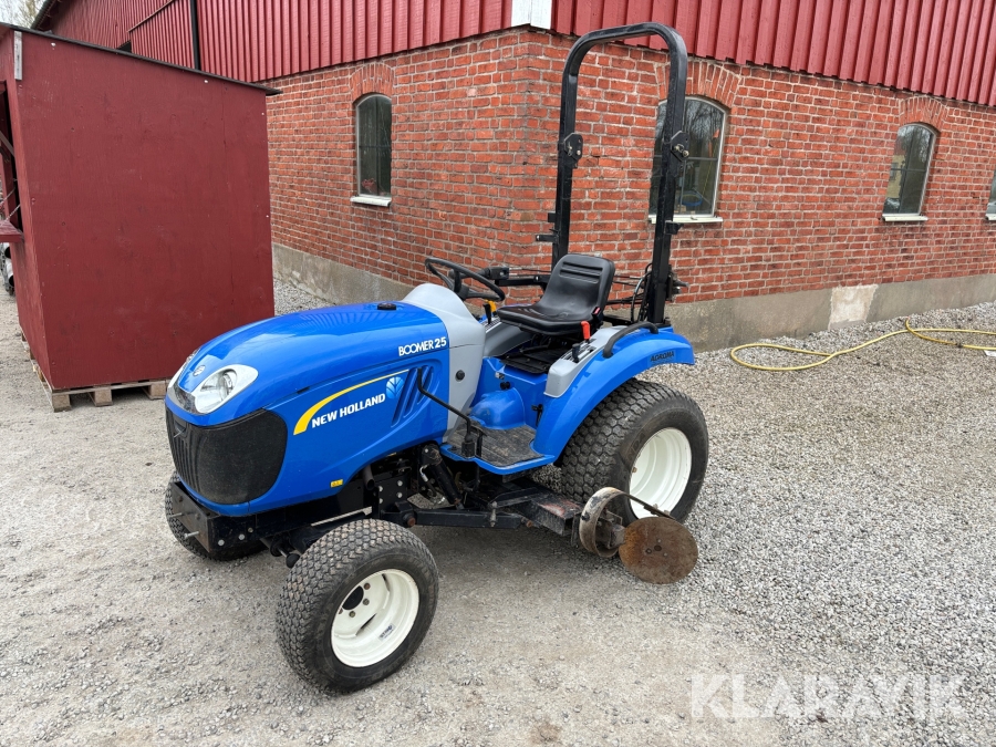 Kompakttraktor New Holland Boomer 25