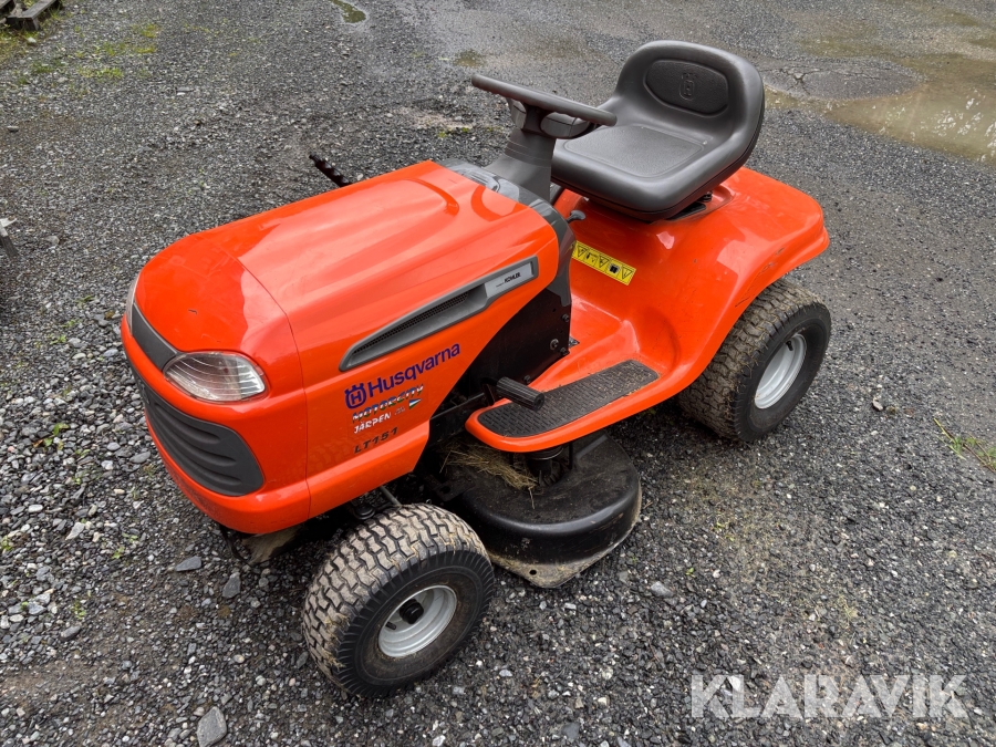 Åkgräsklippare Husqvarna LT 151