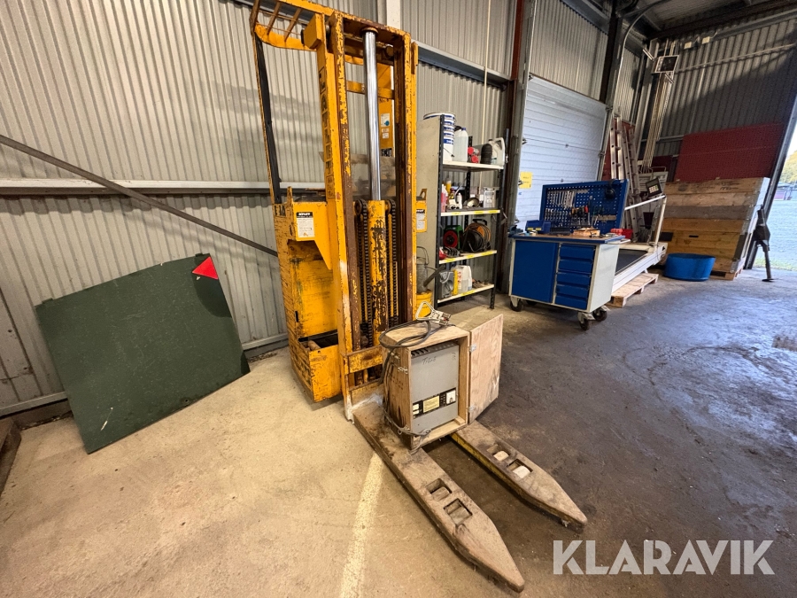 Truck Atlet 125STFE330AJN