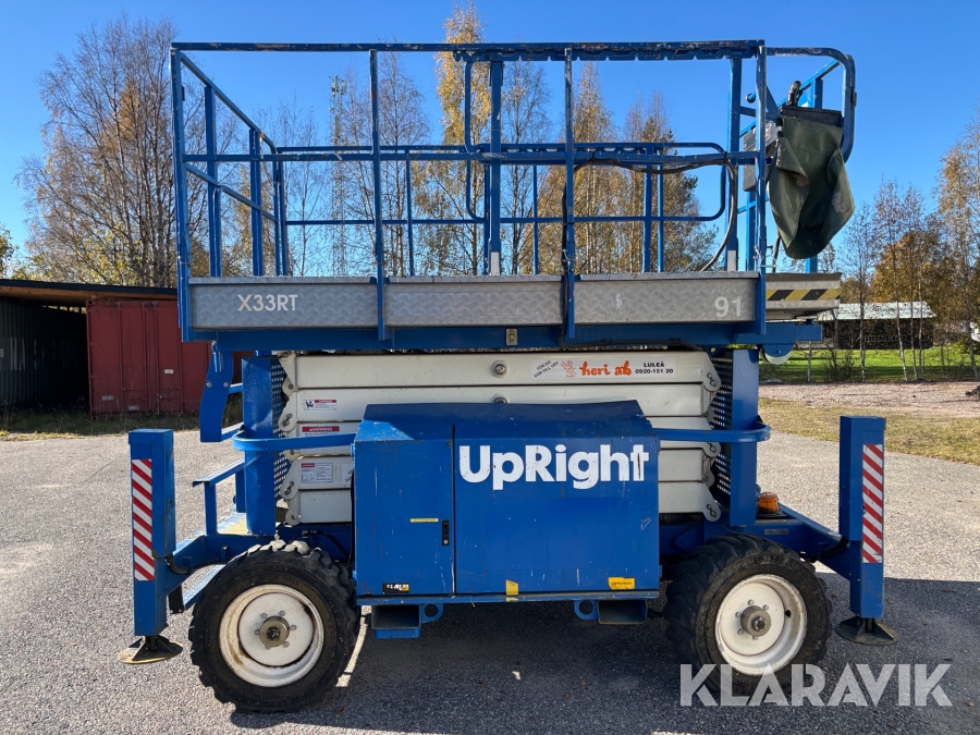 Dieseldriven saxlift UpRight X33RT