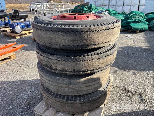 Lastbilsdäck 4 st 10.00-20