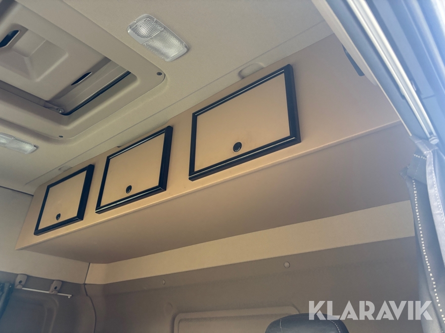 Kranbil Scania G410 Brädgårdsbil