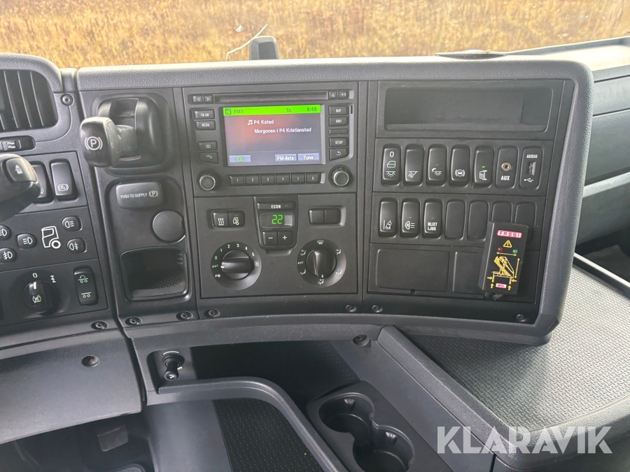 Kranbil Scania G410 Brädgårdsbil