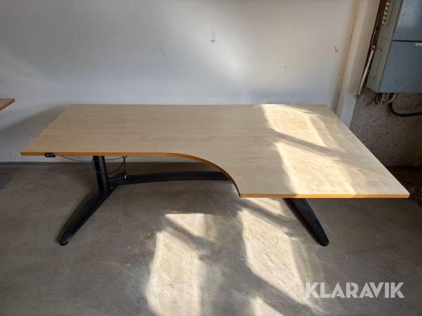 Höj och sänkbart Skrivbord