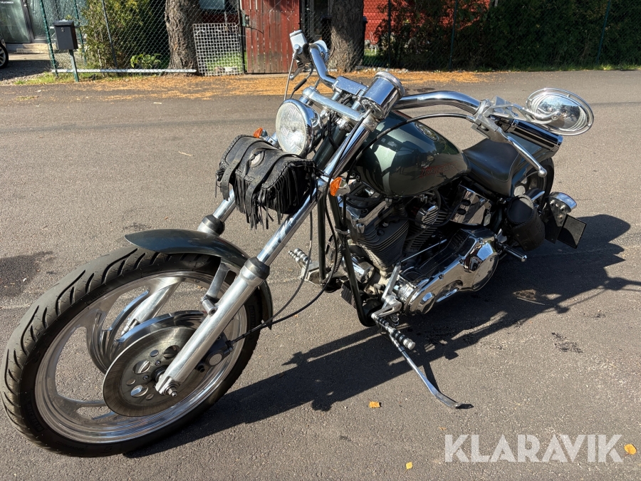 Motorcykel Harley Davidson Softail