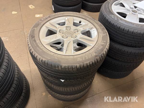 Däck & Fälg Audi 205/55r16 4st