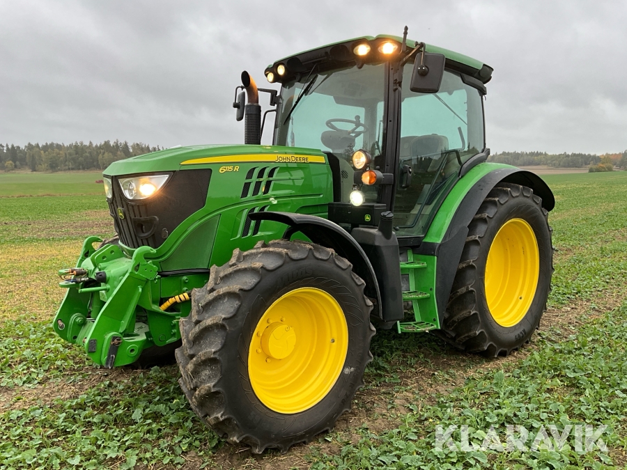 Traktor med frontlyft John Deere 6115R