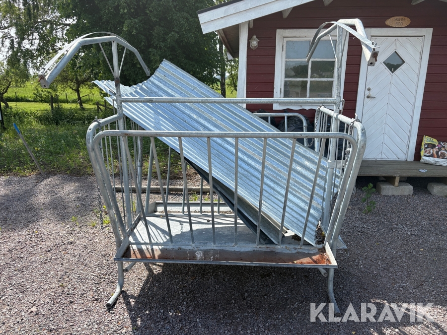 Foderhäck med tak