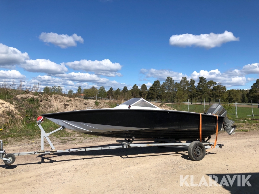 Båt Smuggler  Suzuki 100 hk