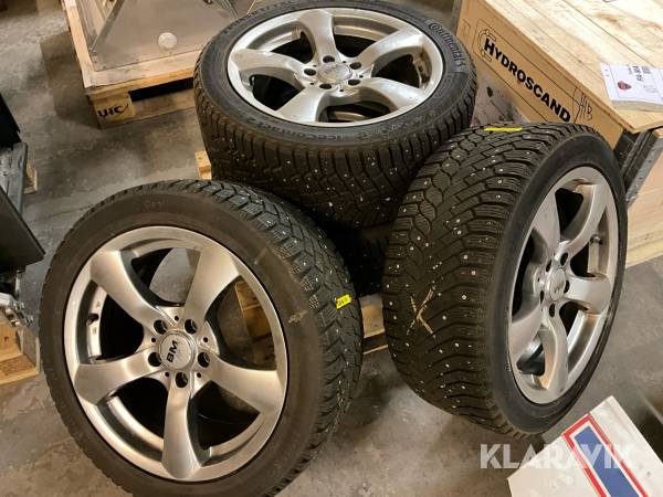 Vinterdäck 235/45R17 Continental ContiIceContact och IceContact 2 4 st